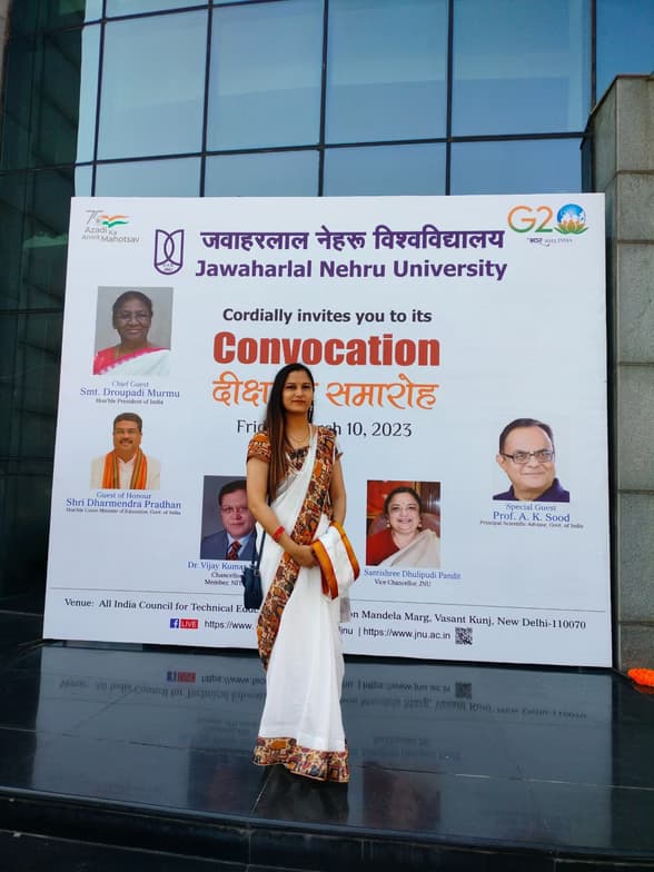 Graduation ceremony photo of Dr Neelu 