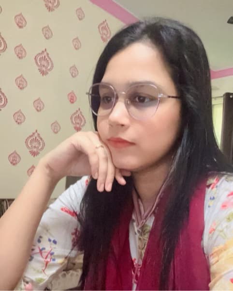 Profile photo of Amina, Mathematics tutor at Wiingy 