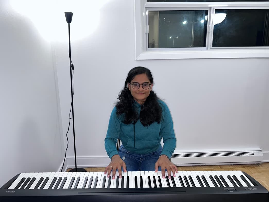 Casual photos of Aayushi, Wiingy tutor 