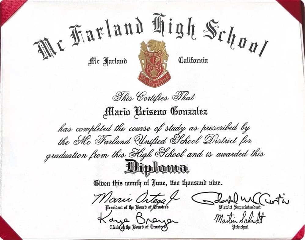 Verified degree or teaching certification of Mario 