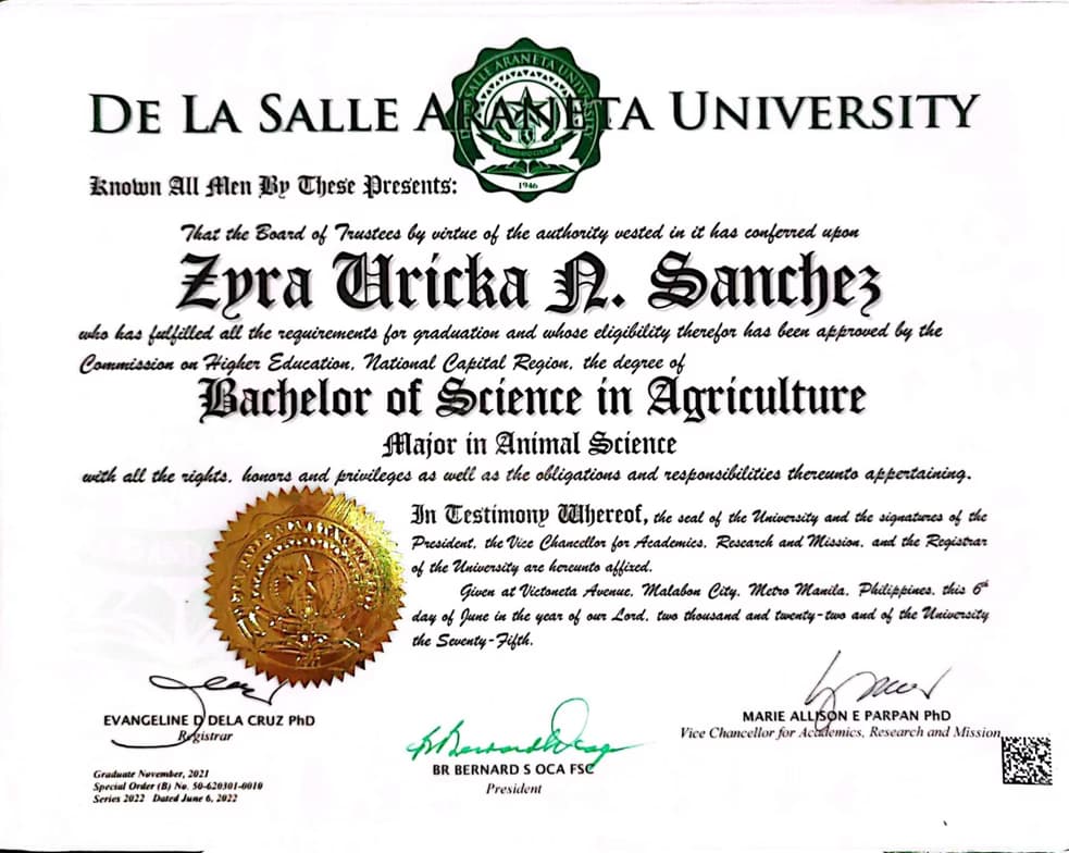 Verified degree or teaching certification of Zyra Uricka 