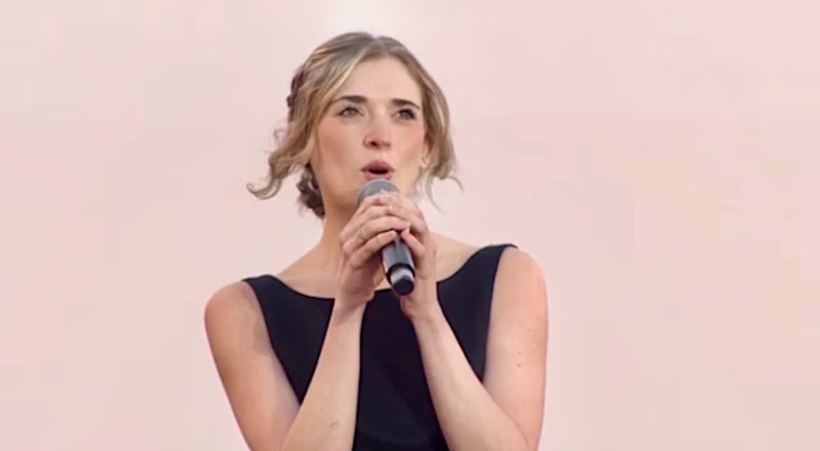 Travel snapshot of Briana during a trip 