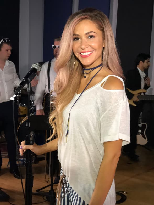 Profile photo of Molly, Piano tutor at Wiingy 