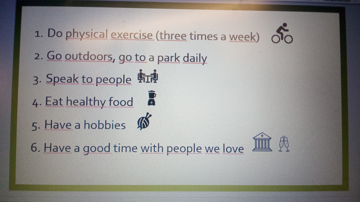 Live performance with Spanish by Veronica