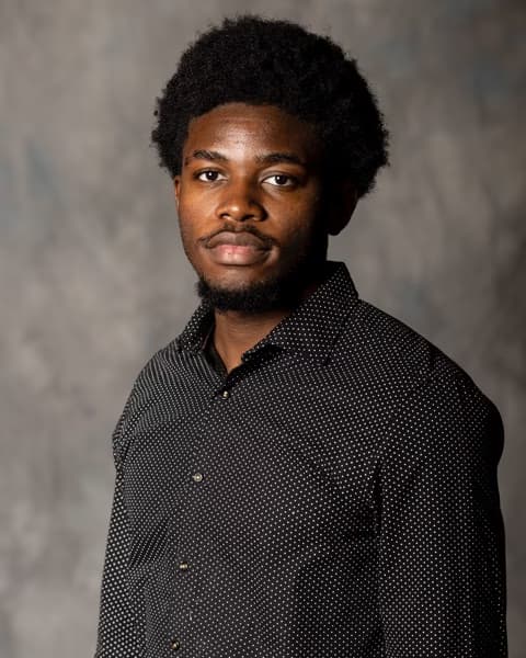 Profile photo of Arthran, Piano tutor at Wiingy 