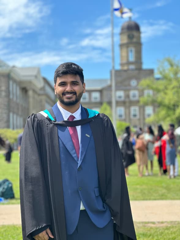 Profile photo of Ashish, Mathematics tutor at Wiingy 