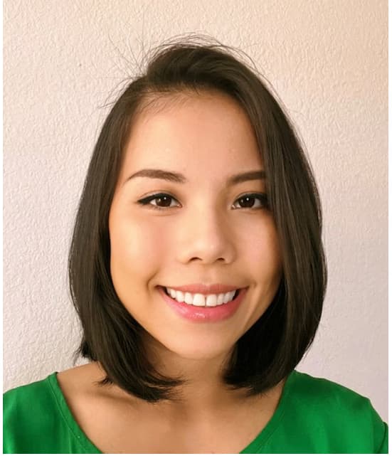 Profile photo of Mika, Yoga tutor at Wiingy 