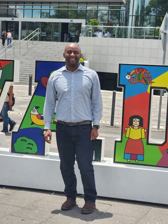 Travel snapshot of Thierno  during a trip 