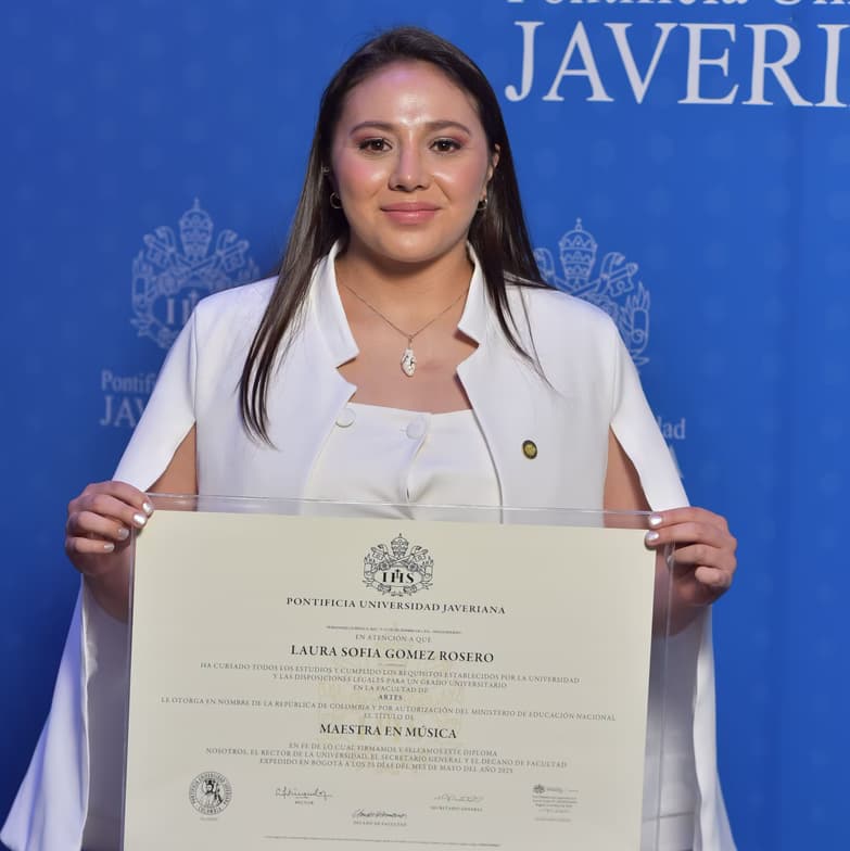 Graduation ceremony photo of Sofía  