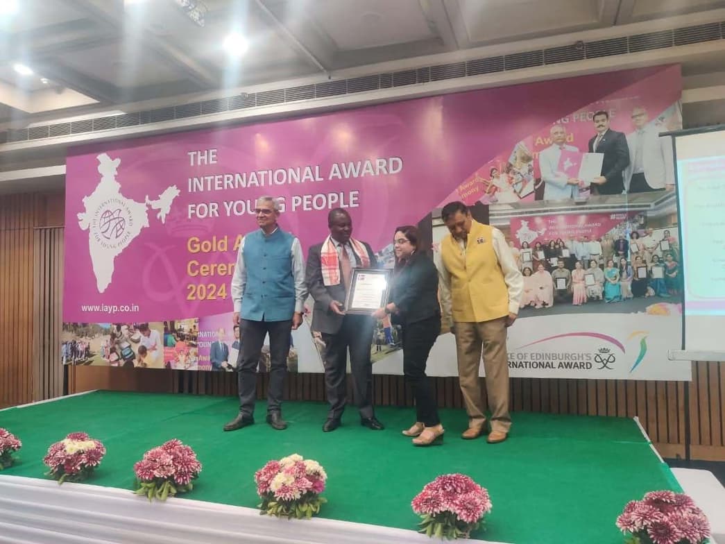 Graduation ceremony photo of Daizy  