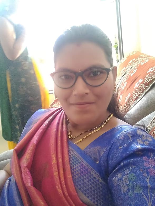 Profile photo of Pooja , Hindi tutor at Wiingy 