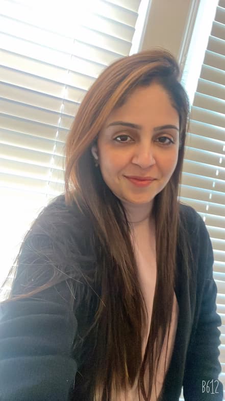 Profile photo of Monica, Science tutor at Wiingy