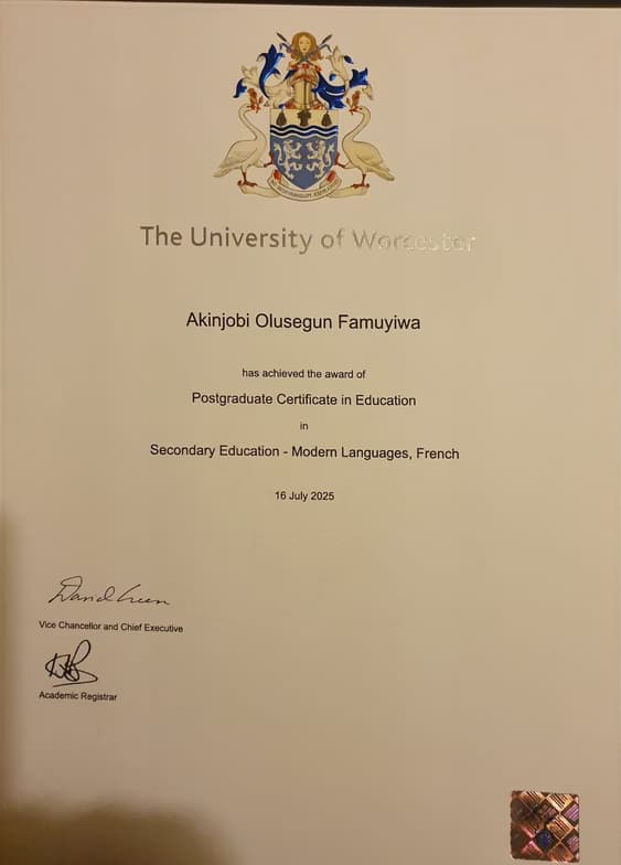 Verified degree or teaching certification of Akinjobi