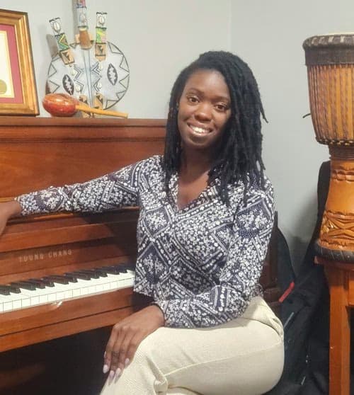 Profile photo of Chana, Music tutor at Wiingy 