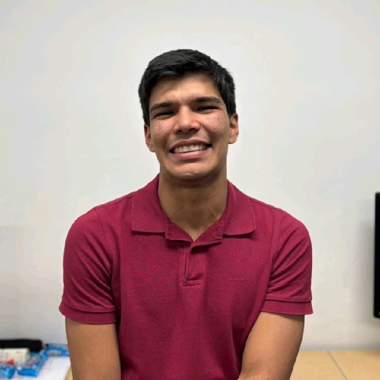 Profile photo of Nicolás, Engineering tutor at Wiingy