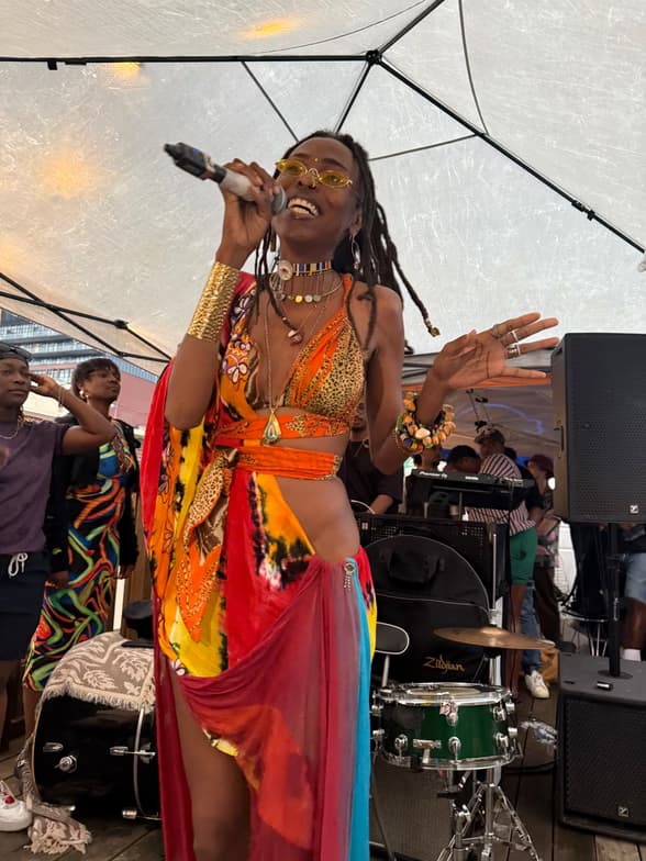 Profile photo of KayGeni, Singing tutor at Wiingy 