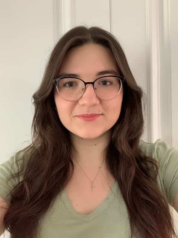 Profile photo of Magdalena, English tutor at Wiingy 