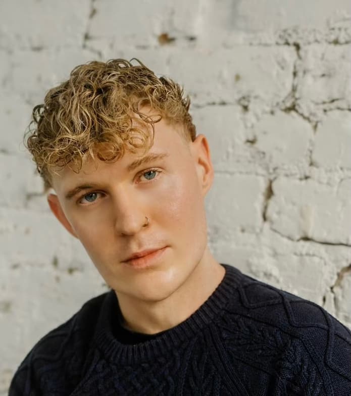 Profile photo of Eoin, Singing tutor at Wiingy 