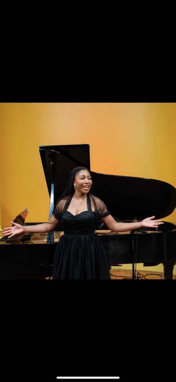 Profile photo of Jerzy, Singing tutor at Wiingy 