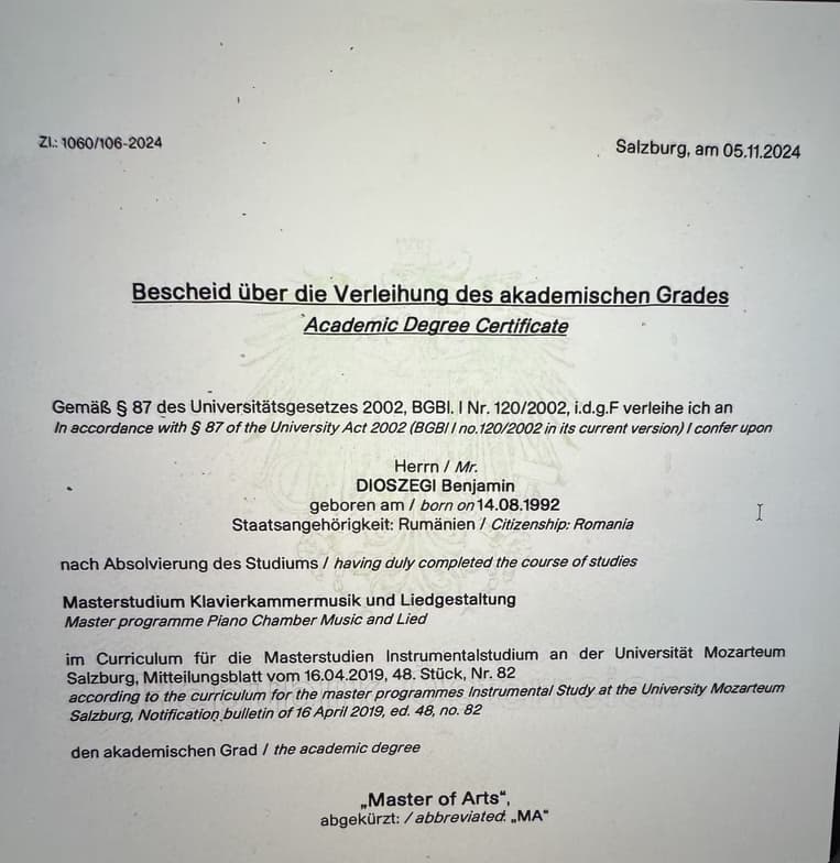 Verified degree or teaching certification of Benjamin 