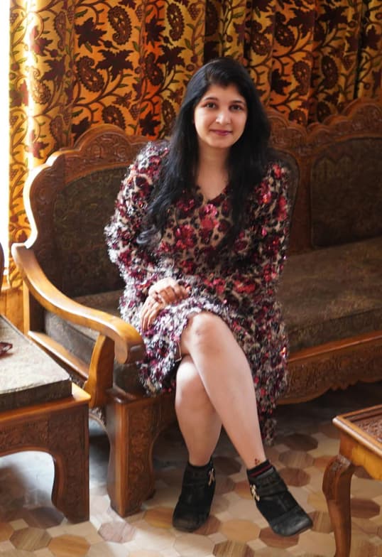 Profile photo of Naina, Finance tutor at Wiingy 