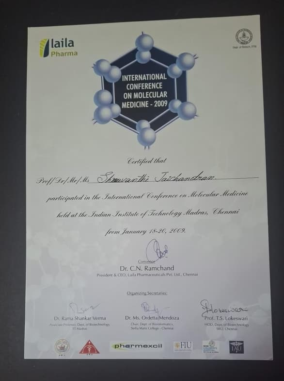 Verified degree or teaching certification of Shravanthi