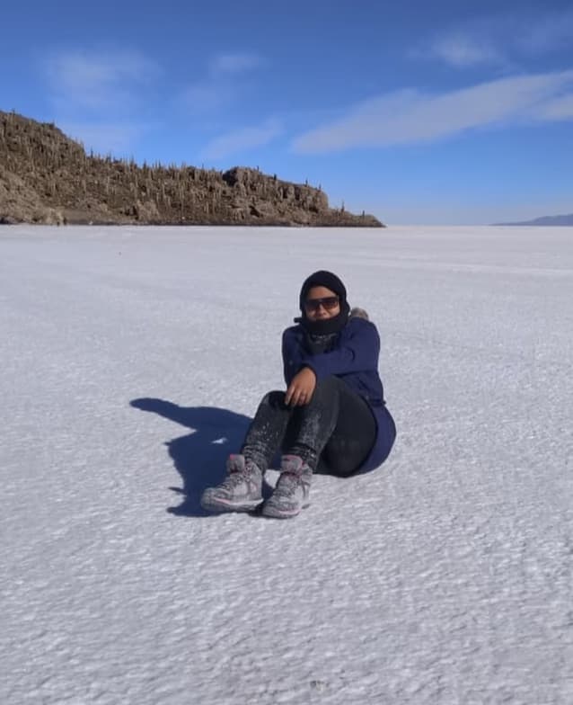 Travel snapshot of Vanessa during a trip