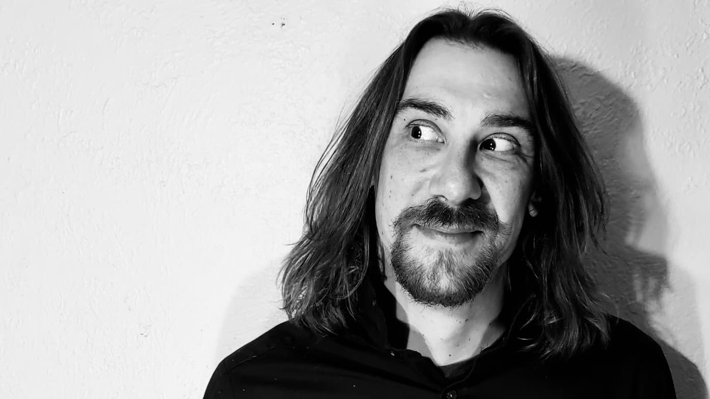 Profile photo of Paulie, Piano tutor at Wiingy 