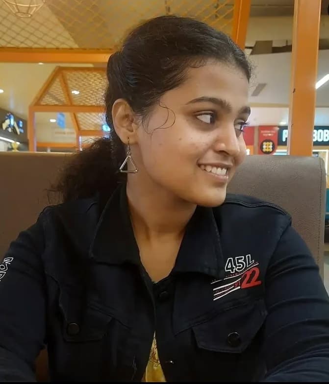 Profile photo of Chandhini, Mathematics tutor at Wiingy 