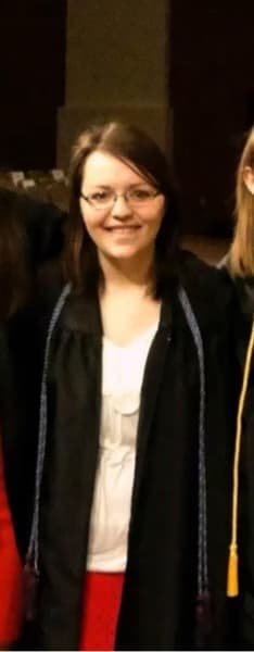 Graduation ceremony photo of Cindle 