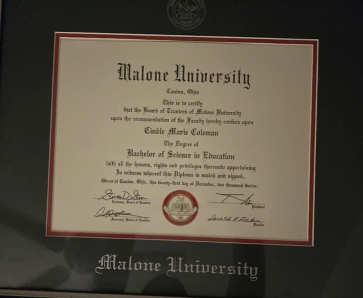 Verified degree or teaching certification of Cindle 