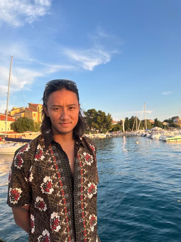 Profile photo of Azlan , Mathematics tutor at Wiingy 