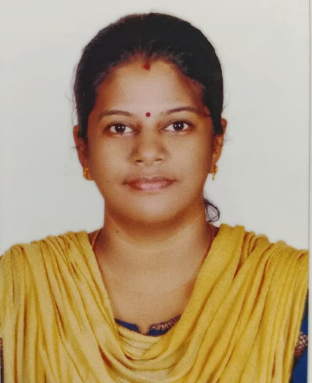 Profile photo of Sridevi, Coding tutor at Wiingy 