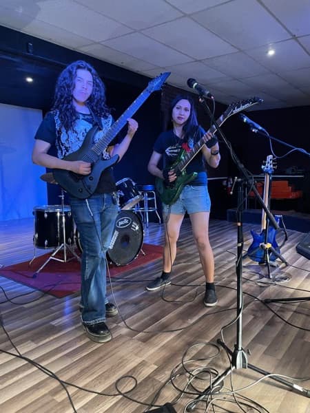 Graduation ceremony photo of Mage 