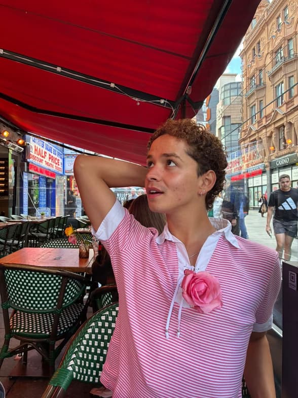 Profile photo of Dani, Singing tutor at Wiingy 