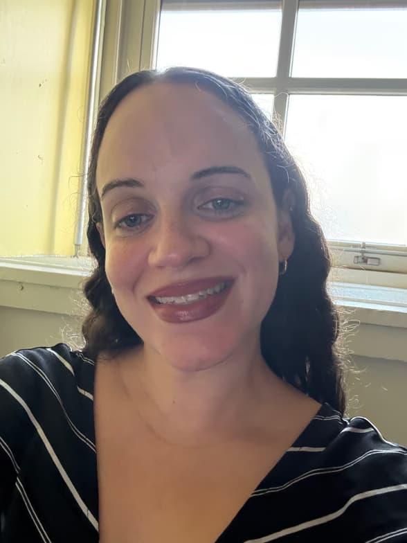 Profile photo of Maryemy , Spanish tutor at Wiingy 