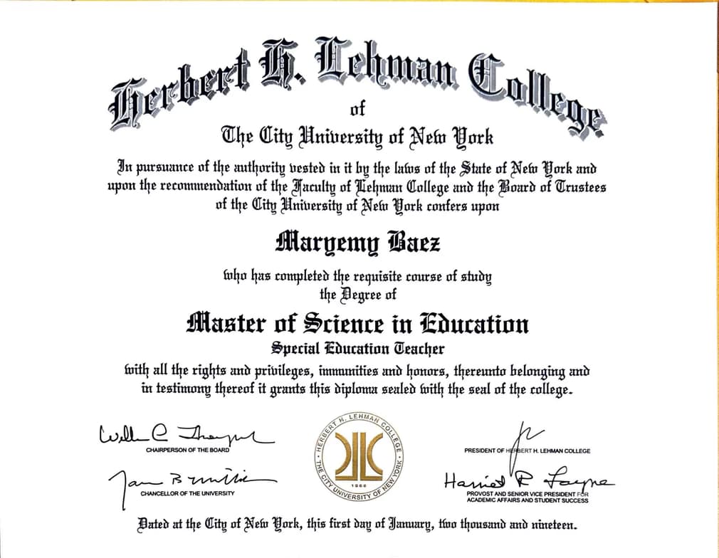 Verified degree or teaching certification of Maryemy  