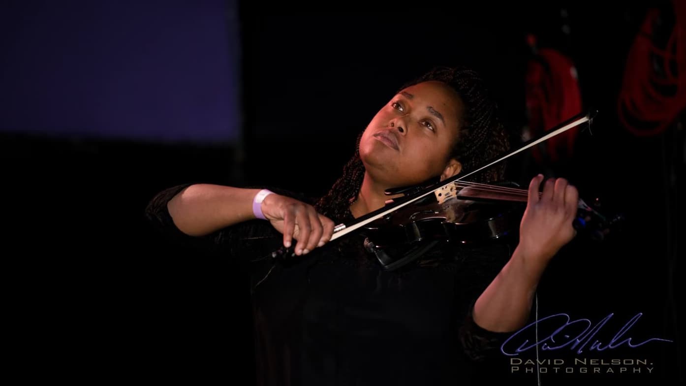 Profile photo of Rebekah, Violin tutor at Wiingy 