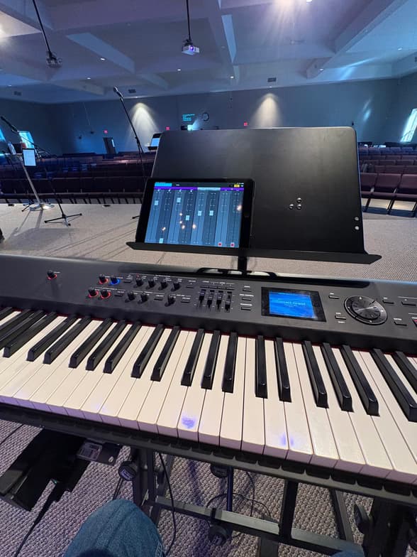 Piano learning materials by Keneth  