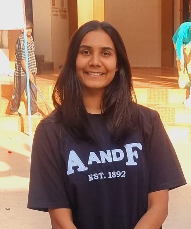 Profile photo of Divya, Data Science tutor at Wiingy