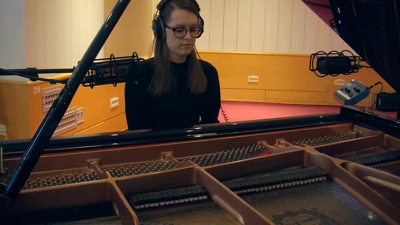 Piano learning materials by Rosie