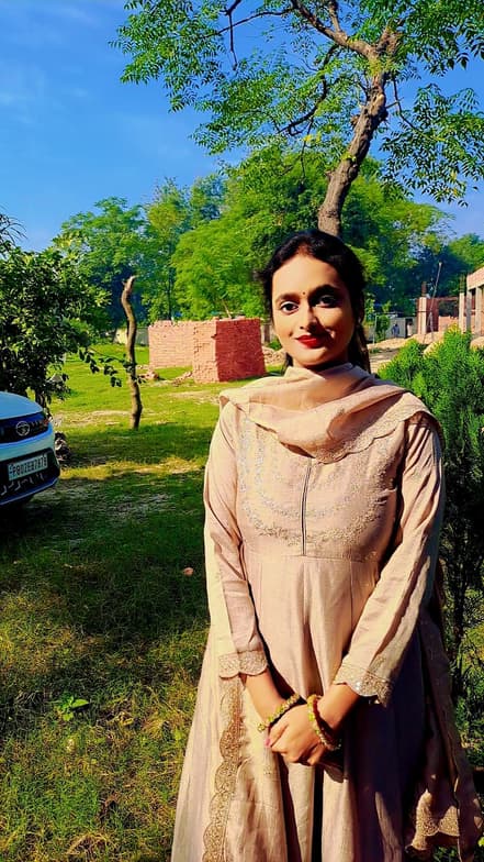 Profile photo of Chahat, Economics tutor at Wiingy