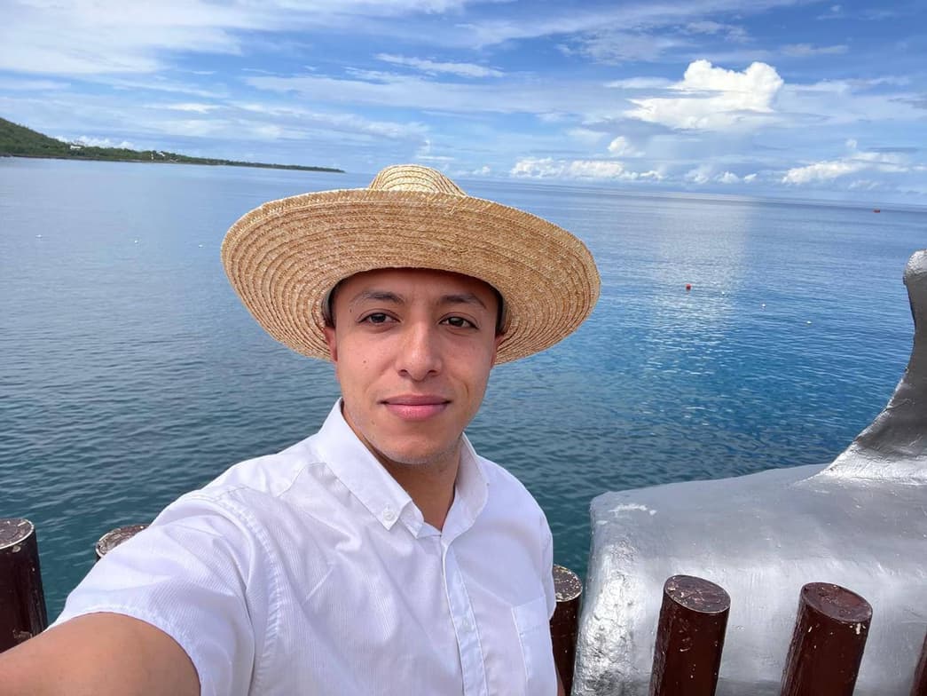 Travel snapshot of Sebastian during a trip 