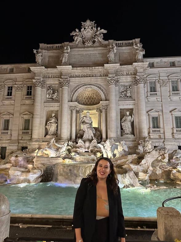 Travel snapshot of Amalia during a trip 