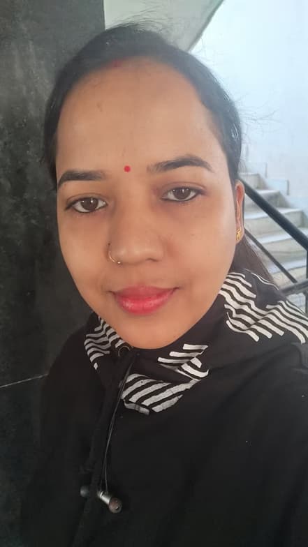 Profile photo of Prachi, Physics tutor at Wiingy