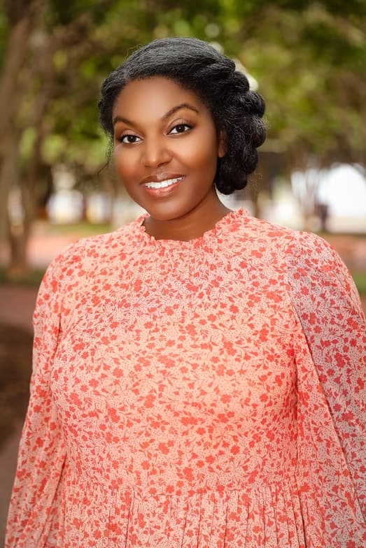 Profile photo of Jantina, Piano tutor at Wiingy 