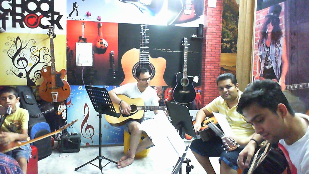 Suchait conducting a lesson 