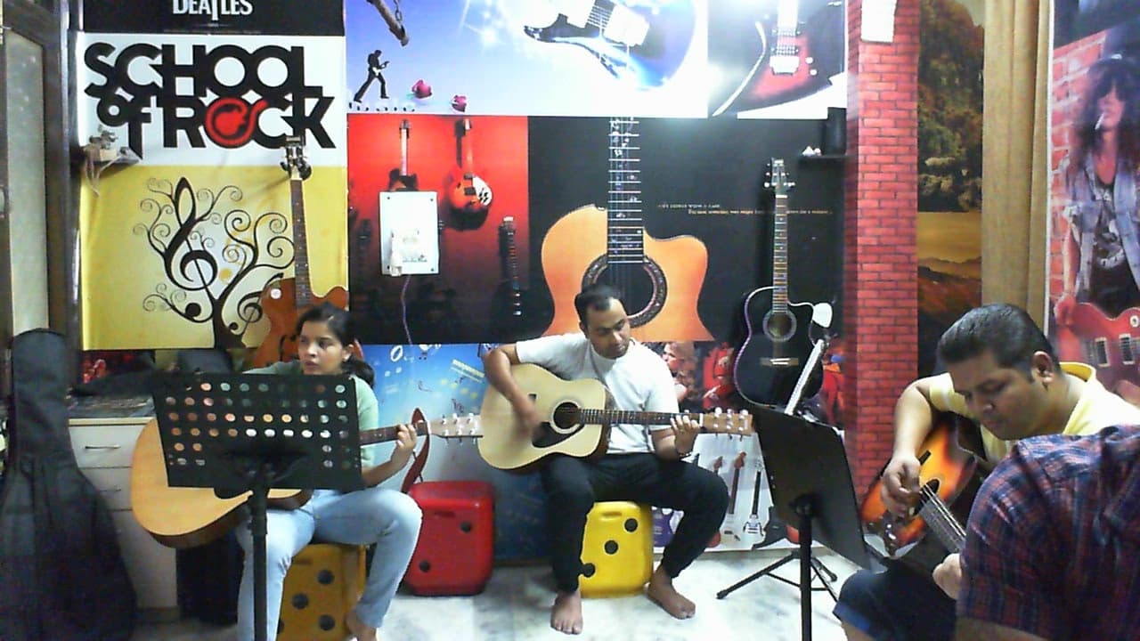 Suchait conducting a lesson 