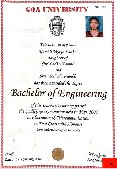 Verified degree or teaching certification of Vijaya  