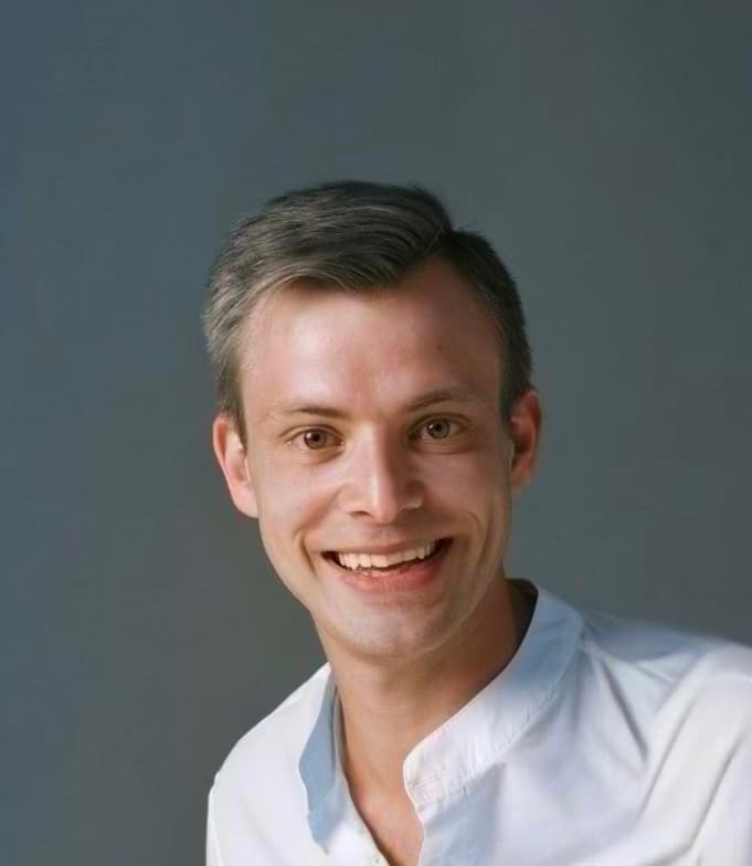 Profile photo of Peter, Guitar tutor at Wiingy 